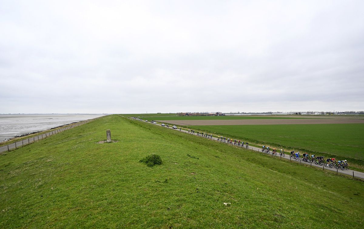 The exposed early roads of Scheldeprijs