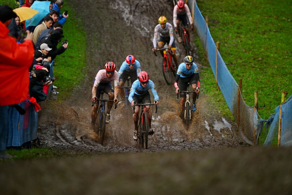 PONTCHATEAU FRANCE NOVEMBER 05 A general view of Joris Nieuwenhuis of The Netherlands Eli Iserbyt of Belgium and Michael Vanthourenhout of Belgium compete during the 21st UEC European Cyclocross Championships 2023 Mens Elite on November 05 2023 in Pontchateau France Photo by Luc ClaessenGetty Images