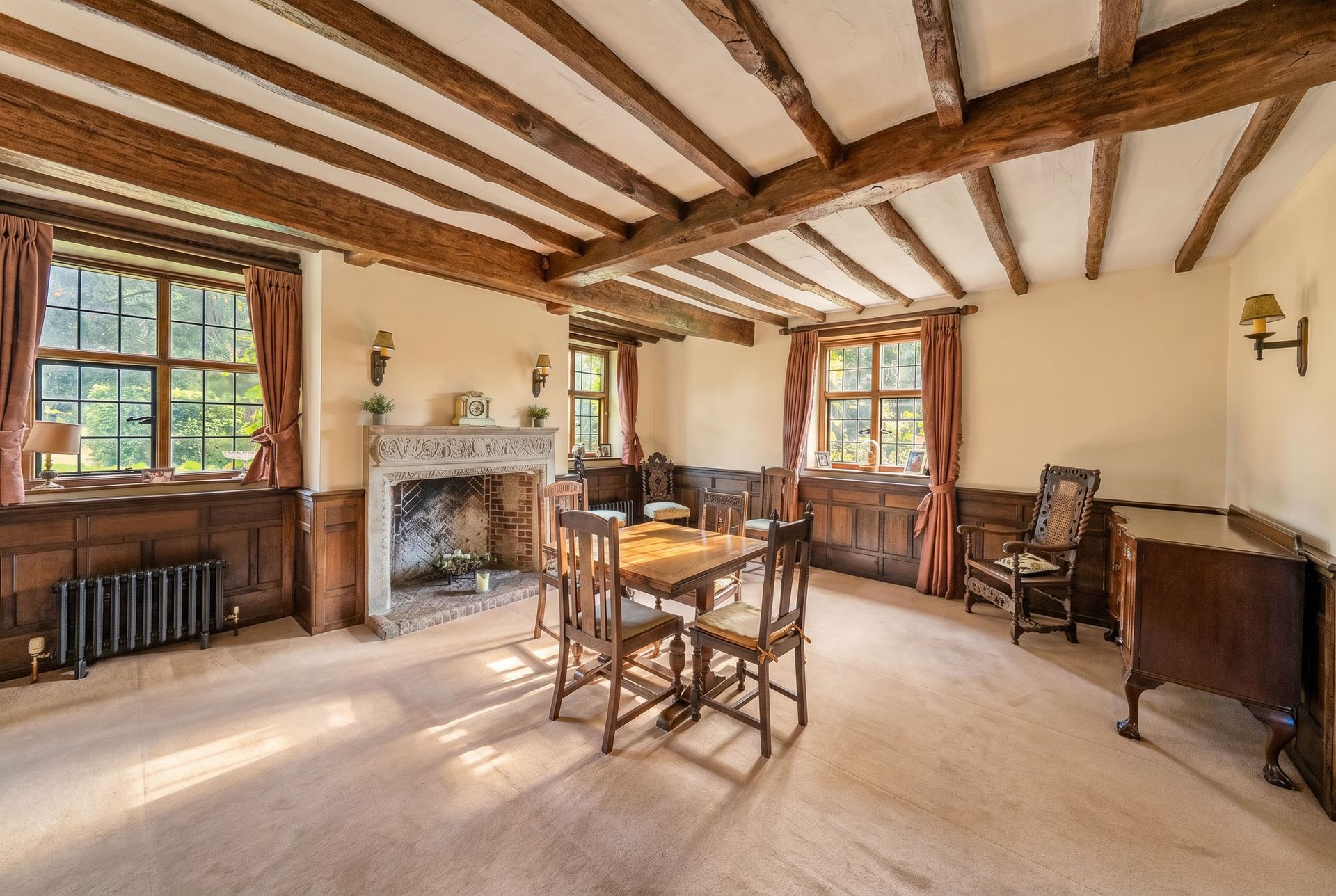 Quaives in Ken  for Sale