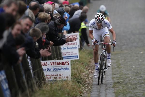 Zdenek Stybar (Quick Step) leads Nys on the Koppenberg as they try to keep Pauwels in sight.