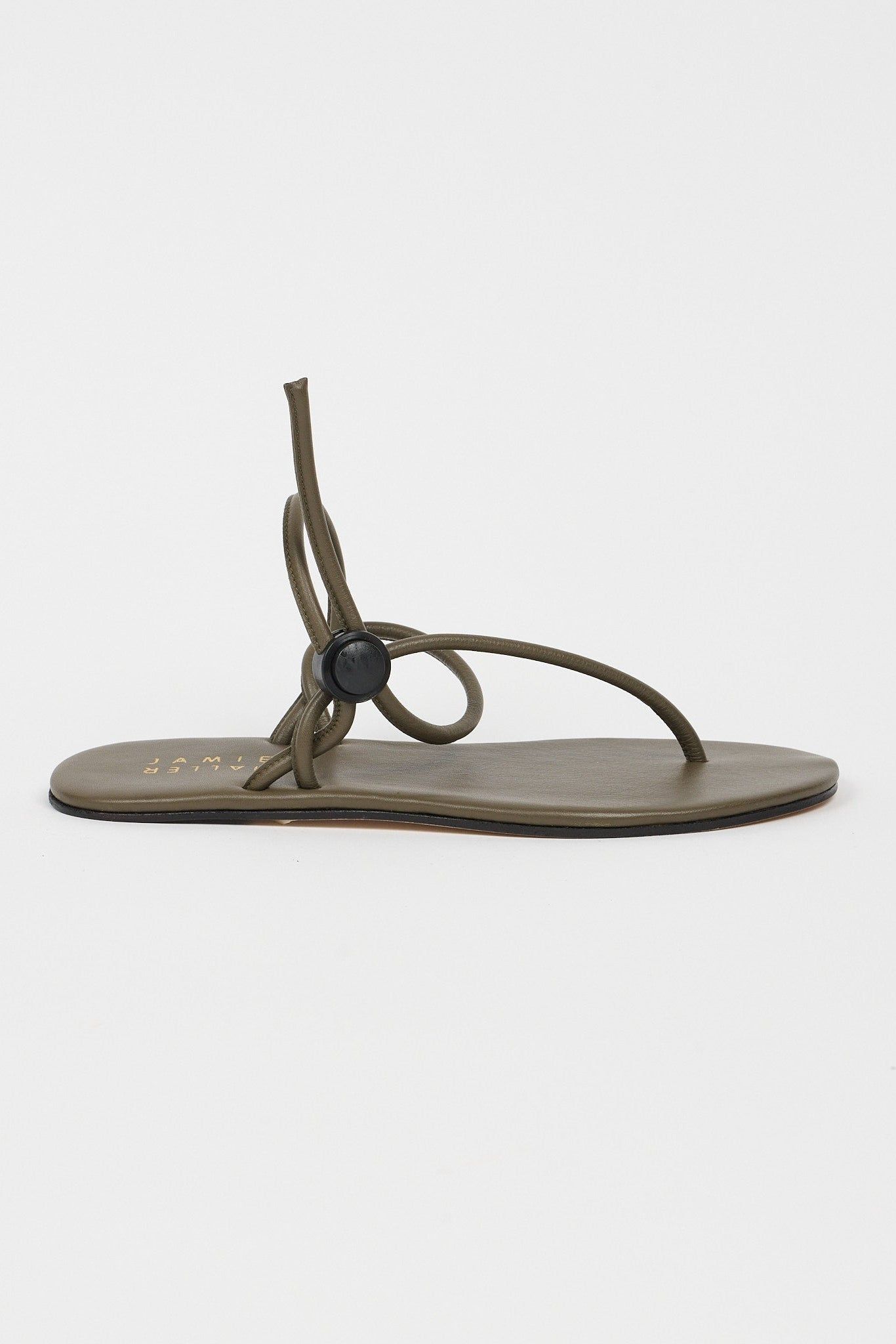 The String Theory in Olive - Olive / 35