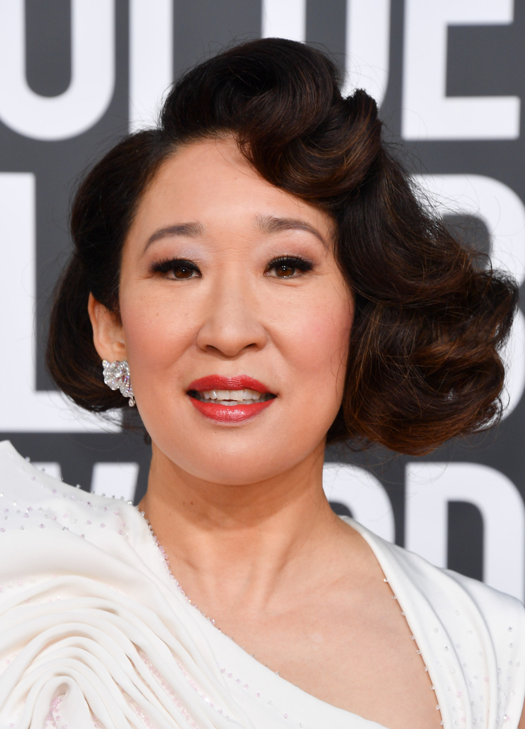 Host Sandra Oh attends the 76th Annual Golden Globe Awards held at The Beverly Hilton Hotel on January 06, 2019 in Beverly Hills, California