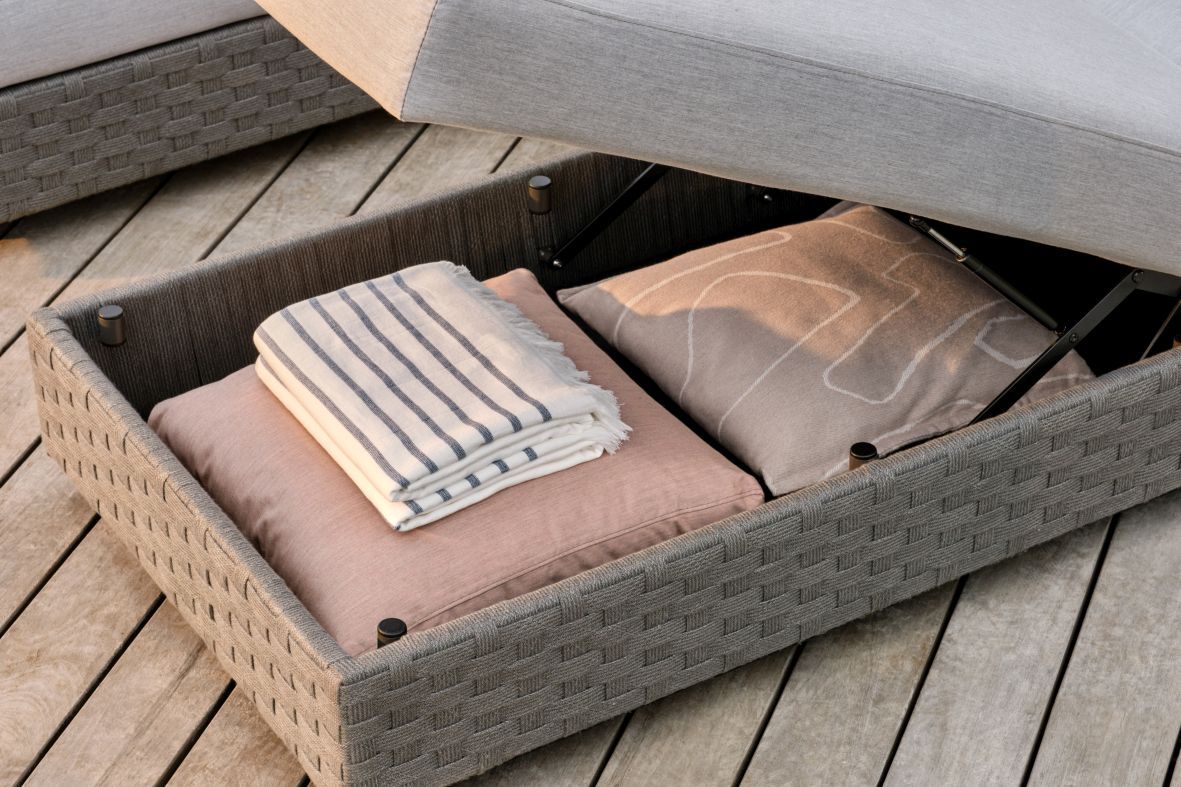 How to store outdoor cushions in summer to keep them fresh Livingetc
