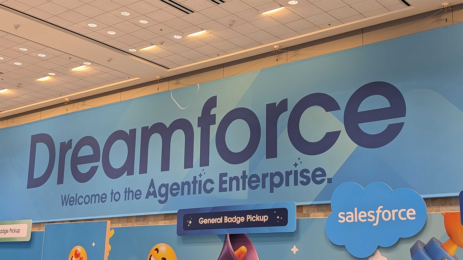 Dreamforce logo and branding picture at the Moscone Center in San Francisco during the Dreamforce 2025 conference.