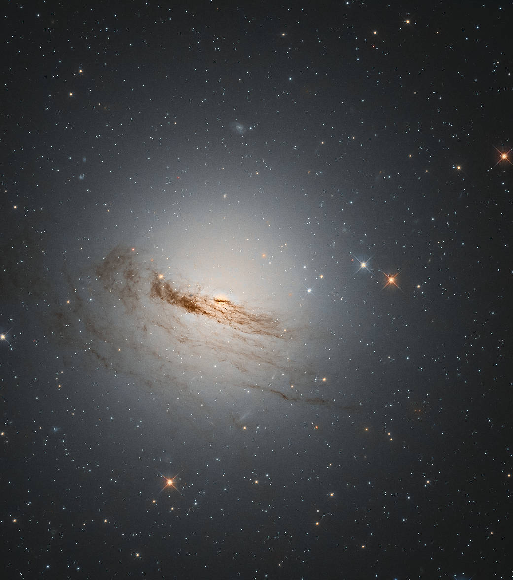 El telescopio Hubble captura una imagen de una galaxia moribunda