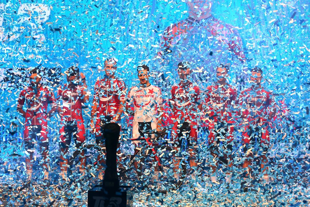 The Turkish National Team gets a big reception