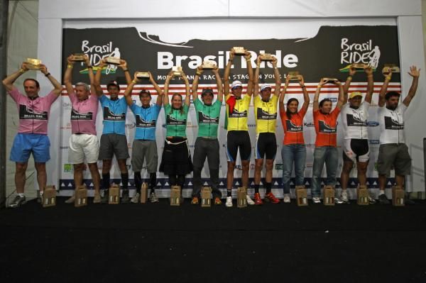 The winners of the 2012 Brasil Ride.