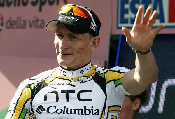 A relieved Andre Greipel (HTC - Columbia) won in the last sprinter - friendly stage of the Giro.