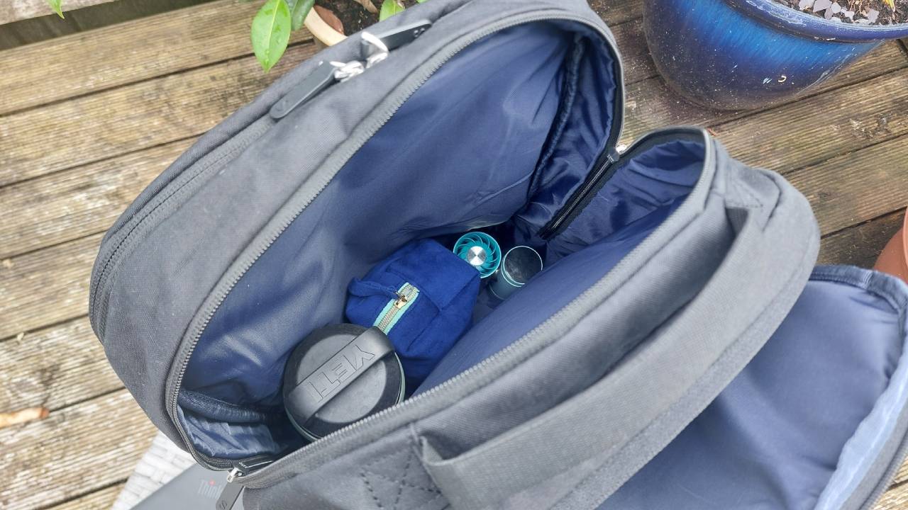 Stolt Alpha Commuter Backpack
