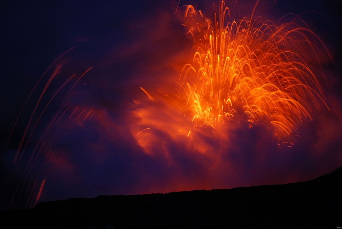 Kilauea - Littoral explosion at Kupapau Point