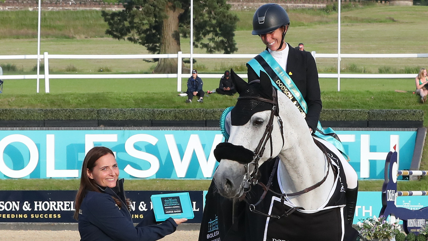 C19-CSI3-1.50m-Angelie-von-Essen.jpg