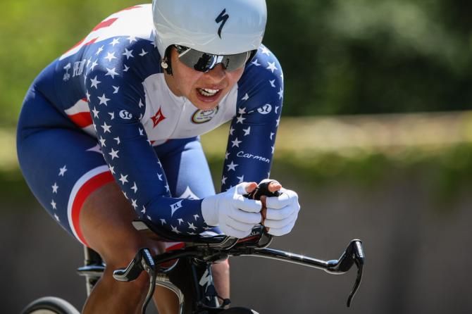 Carmen Small (Specialized-Lululemon) riding in her National Champ kit