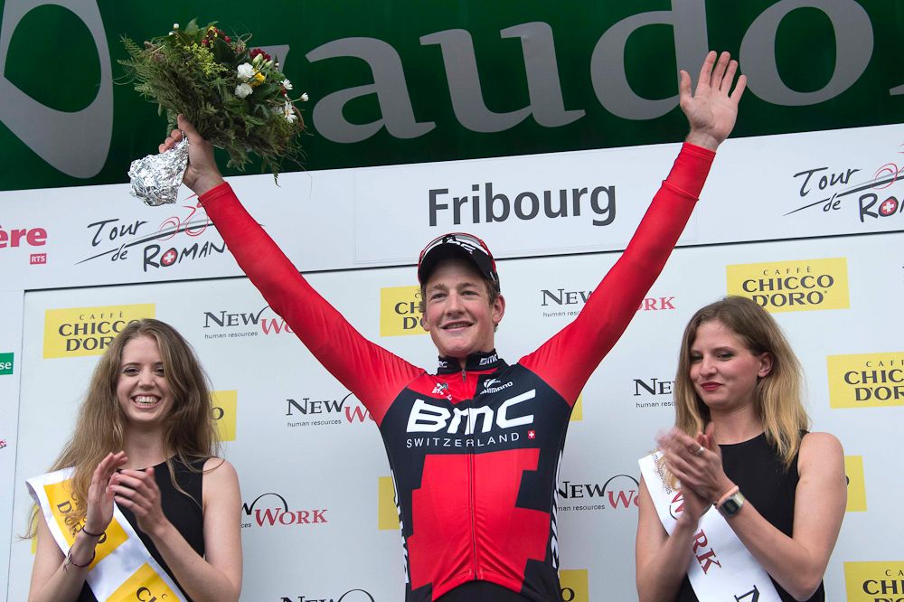K&uuml;ng on the podium.