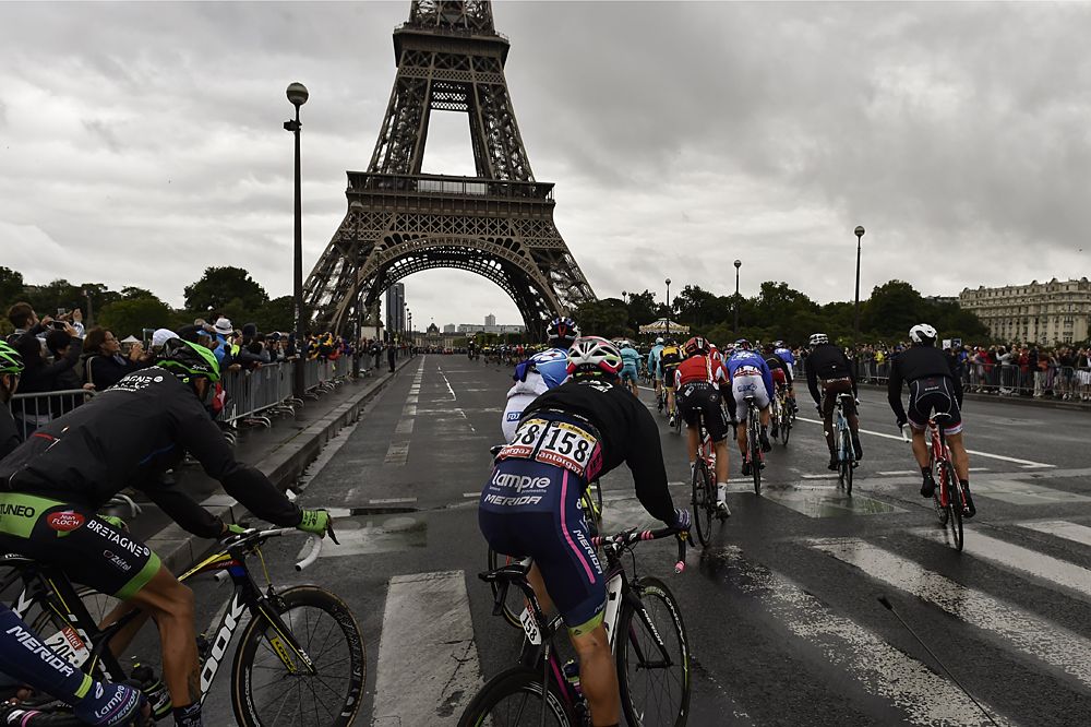 The peloton races toward the Eiffel Tower in Paris
