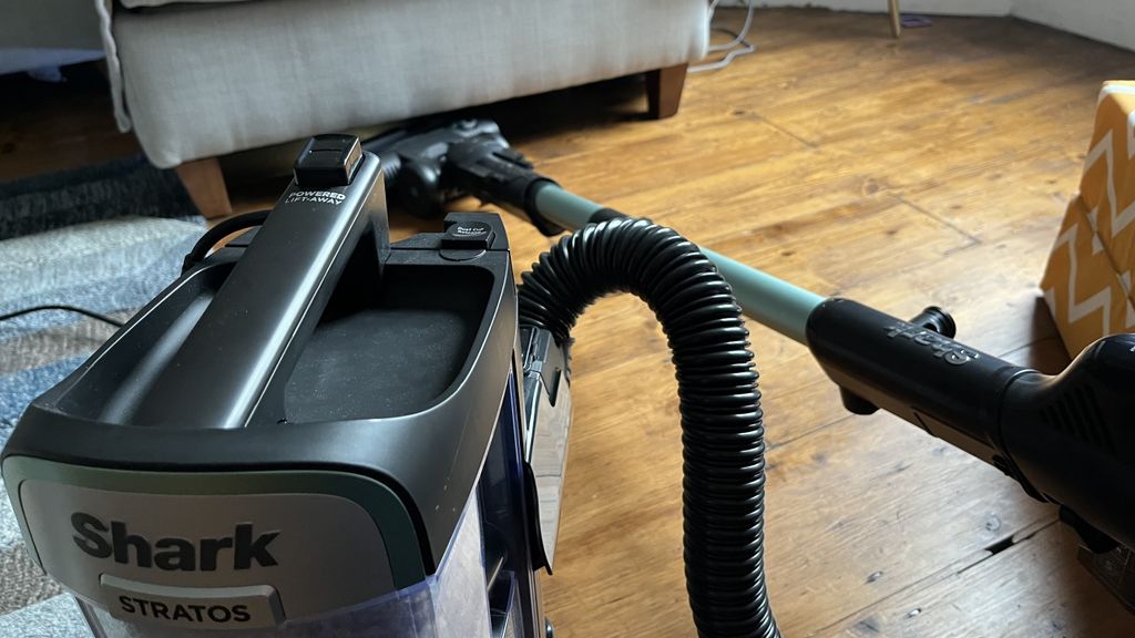 Shark Stratos Upright Vacuum AZ913UKT review TechRadar