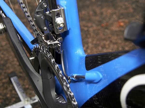 &hellip;and above the giant bottom bracket shell.