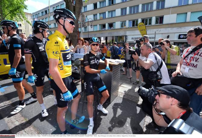 Chris Froome and Sky photographed at the startline
