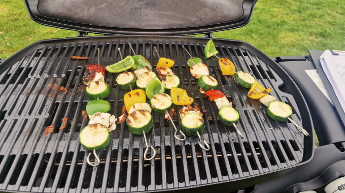 Weber Q3200 being tested in writer's home