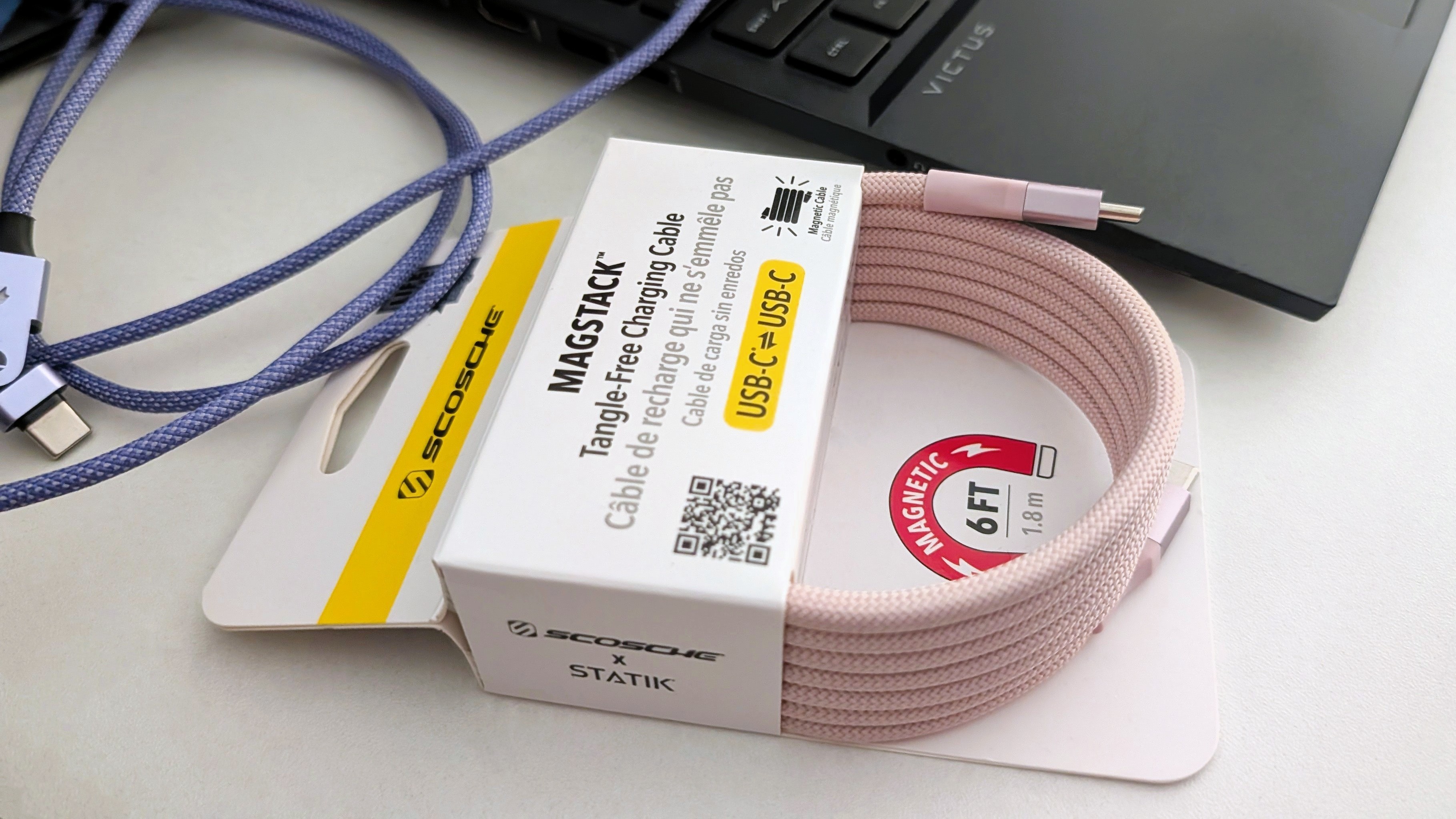 Scosche MagStack Tangle-Free USB-C to USB-C Magnetic 6ft. Charging Cable