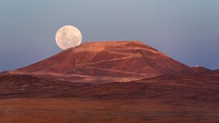 Chile’s Atacama Desert is among the highest and driest locations on the planet | Credit: G.Hüdepohl (atacamaphoto.com)/ESO