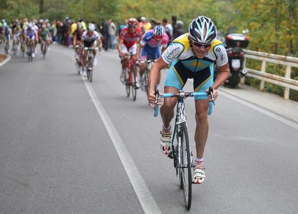 Horner on the attack at the 2008 Tour of Lombardy.