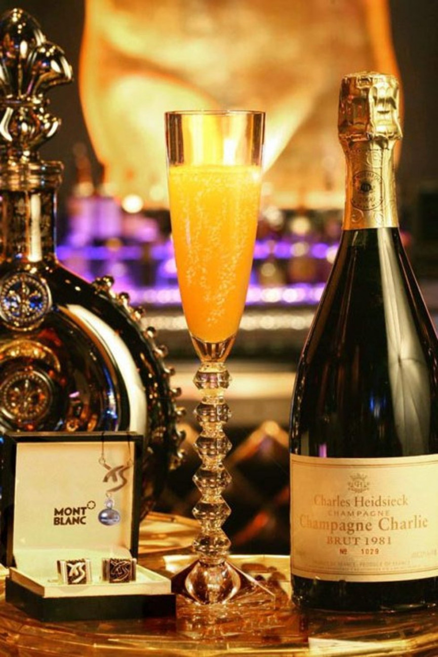 20-drinks-youd-need-to-sell-your-liver-to-pay-for-10-1556688419-0fl1-column-width-inline
