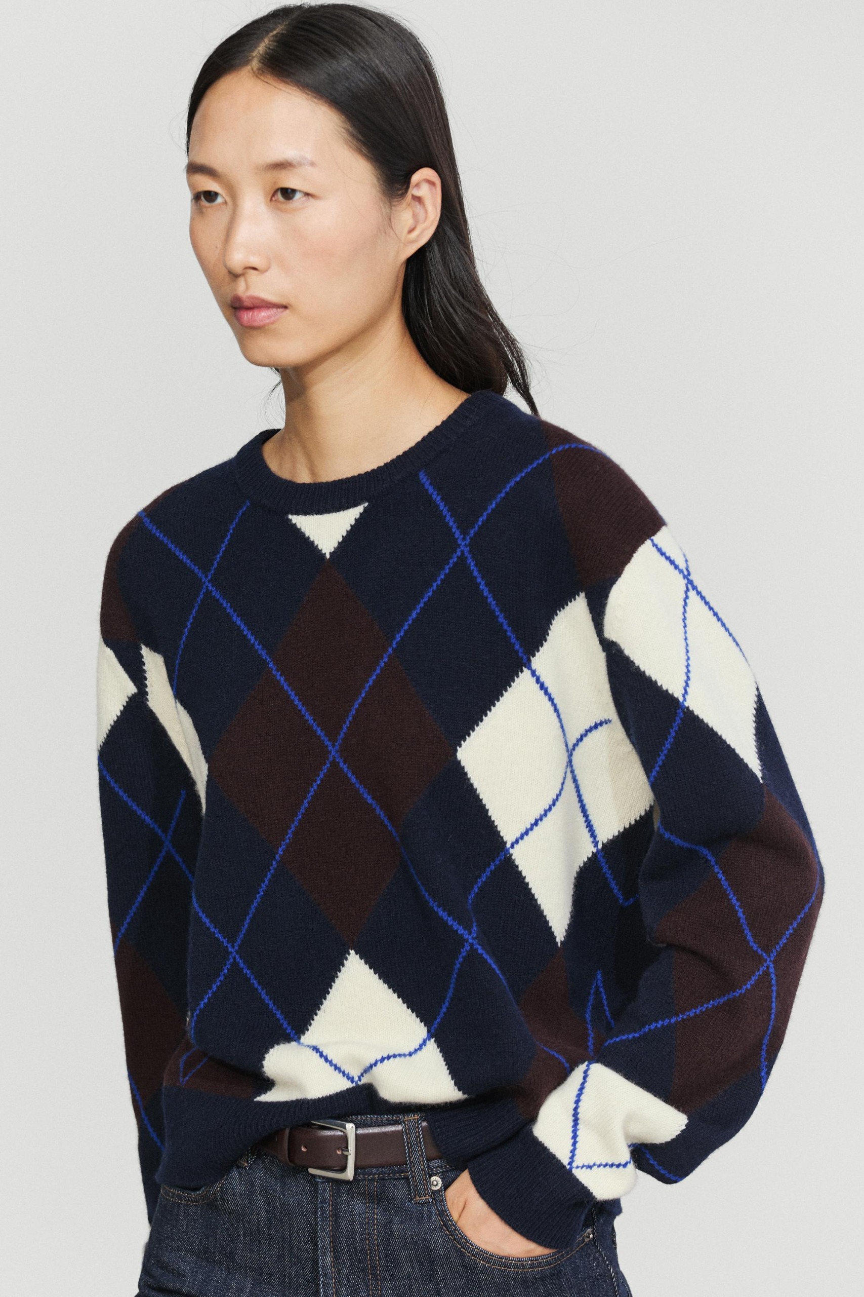 100% Wool Knit Diamond Sweater