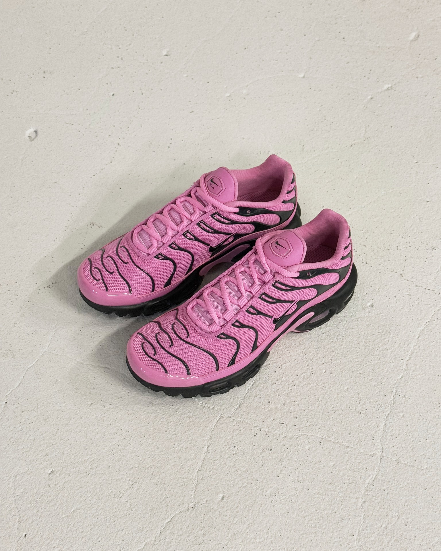 Pink trainers trend.