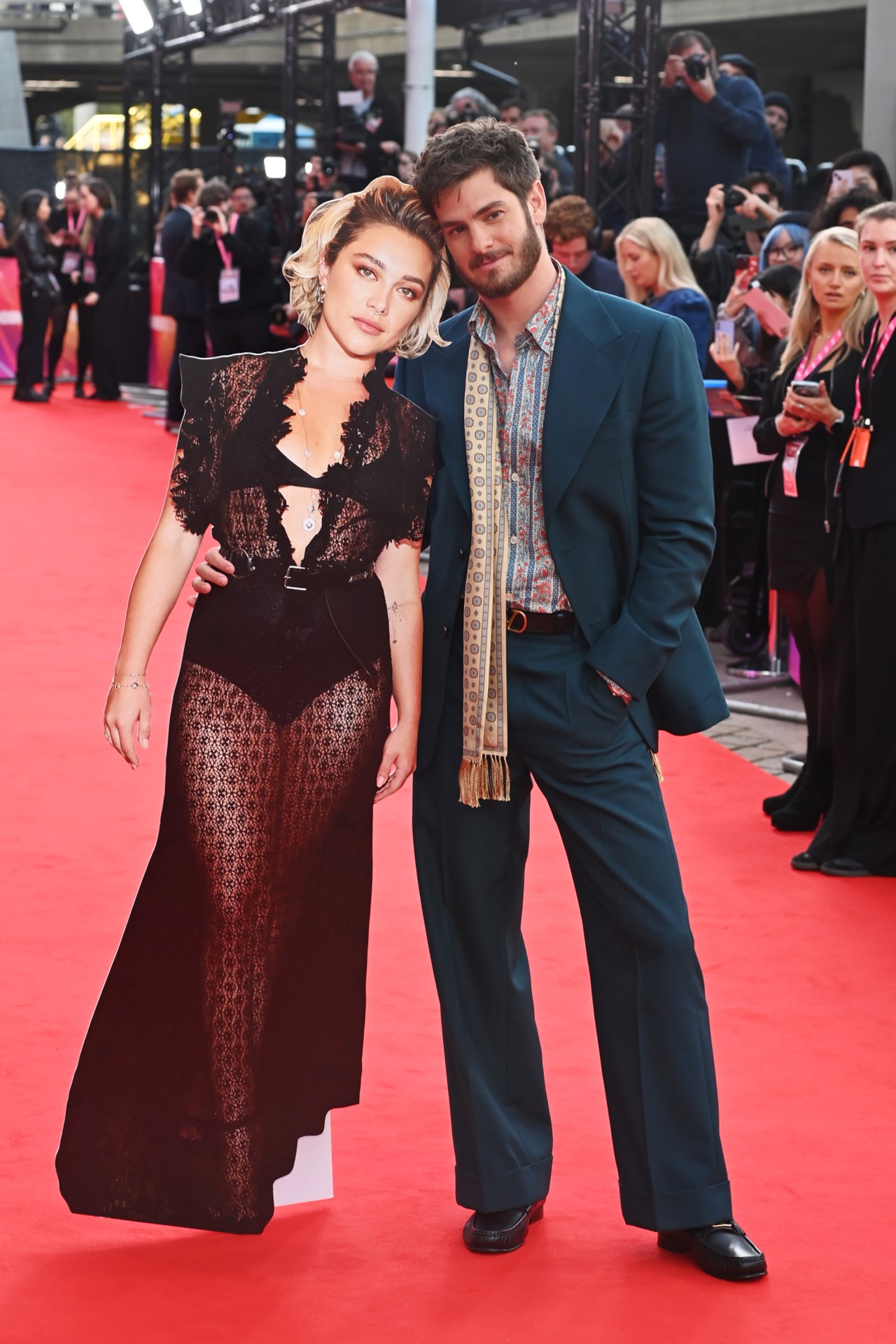 A Life-Size Cardboard Cutout Of Florence Pugh Walked We Live In Time's Red Carpet With Andrew Garfield, And You Need To See It To Believe It