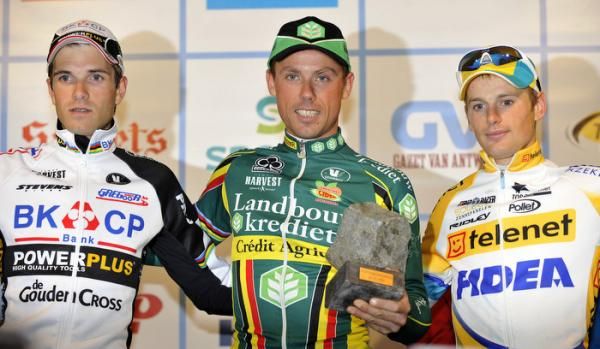 Men's podium (l-r): Niels Albert, 2nd; Sven Nys, 1st; Kevin Pauwels, 3rd.
