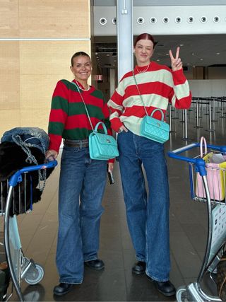 Influencers wear striped jumpers with jeans.