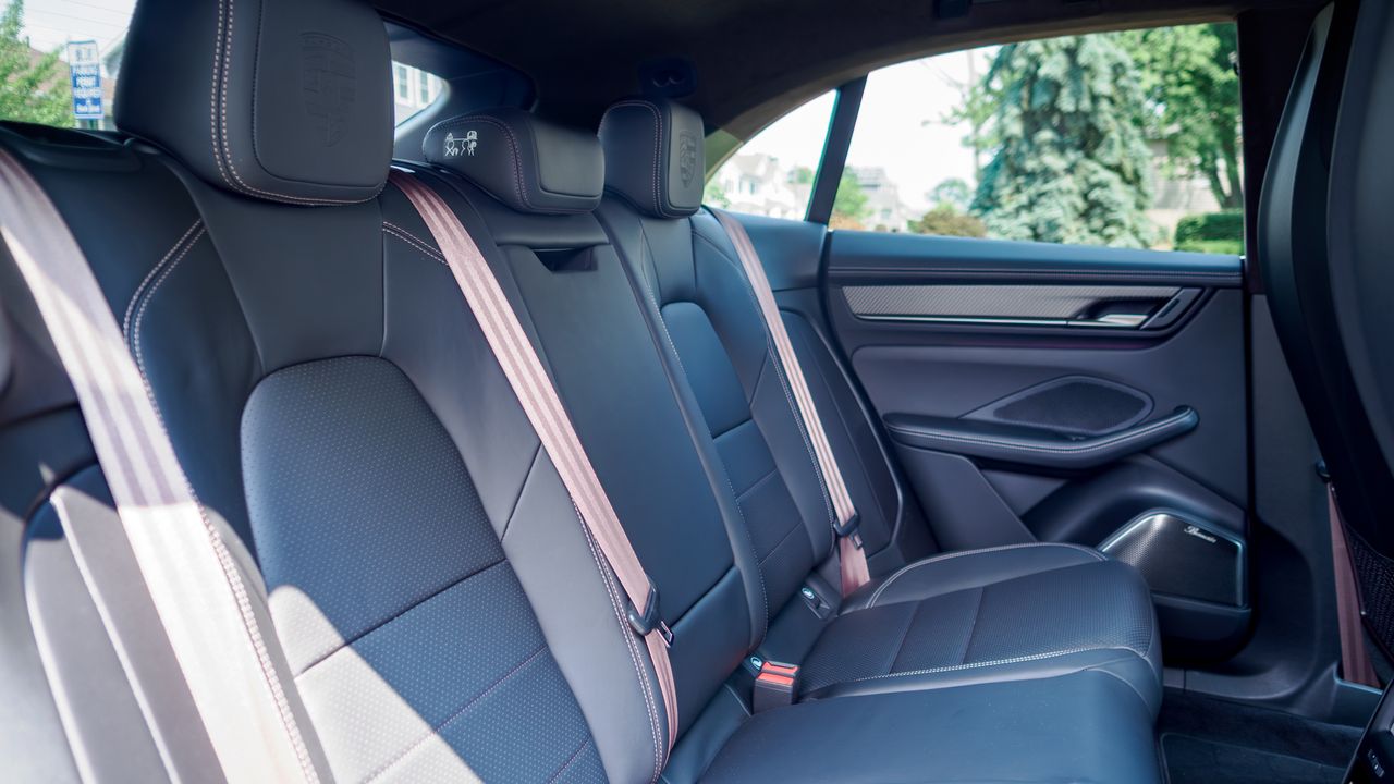 2026 Porsche Macan review.