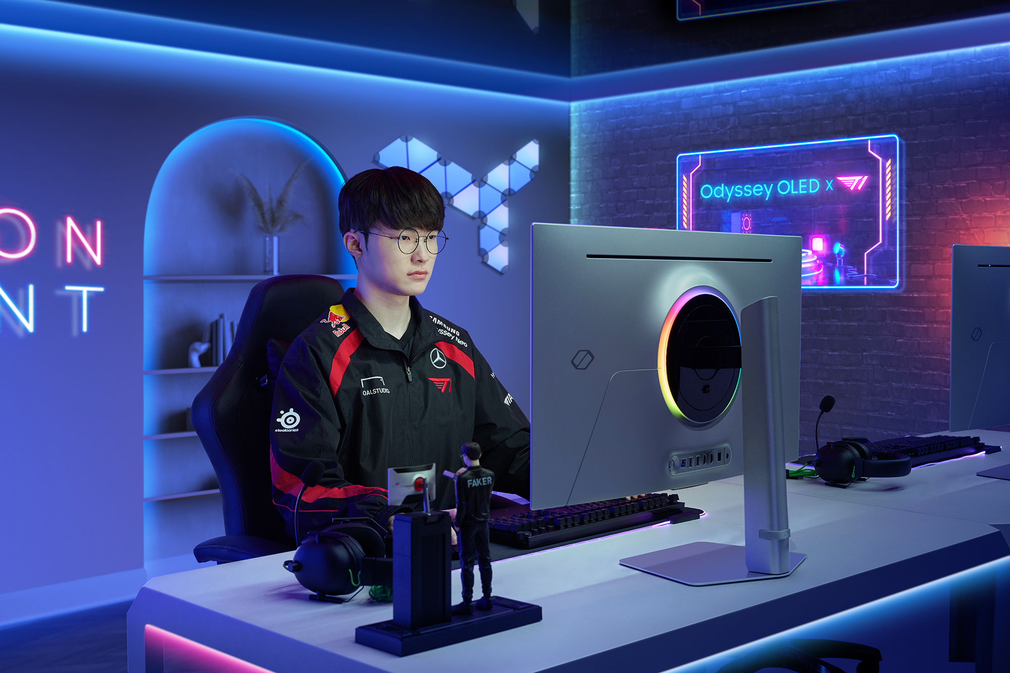 New Samsung 2024 AI monitors
