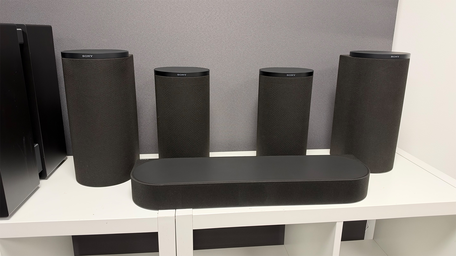 Sony Bravia Theatre Trio + Rear 9 and Sub 9 surround sound system