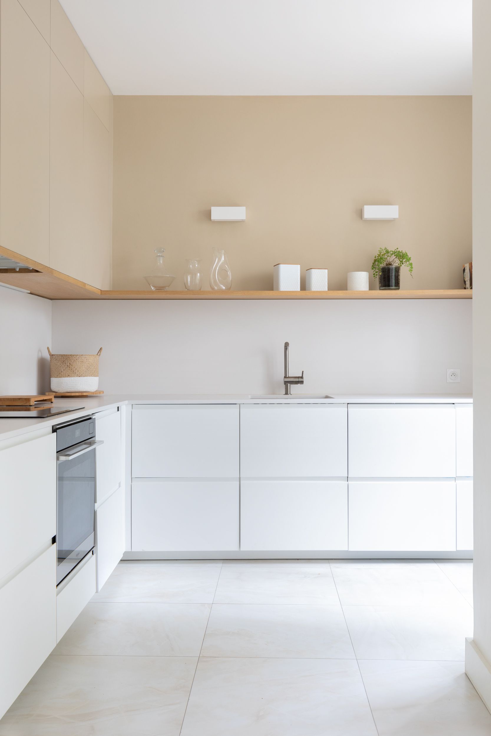 white minimal kitchen
