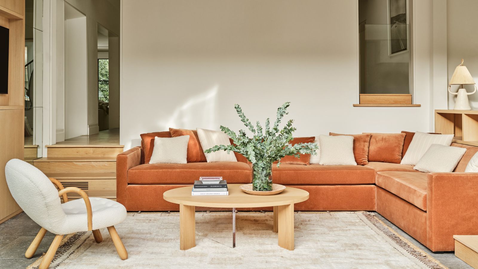 Sunken living rooms: 5 ways to style this mid-century trend | Homes and ...