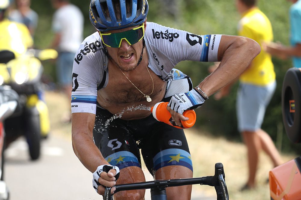Matteo Trentin (Mitchelton-Scott) solo breakaway to win stage 17 Tour de France