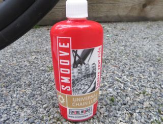 Bottle of Smoove chain lube which is one of the best chain lubes for bikes