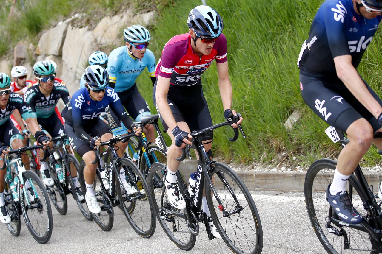 Race leader Sivakov in the bunch