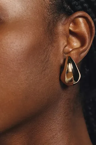 The Petra Mini Drop Earrings