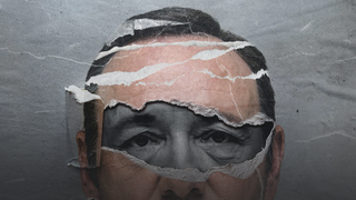 A headshot of Kevin Spacey in the style of magazine clippings in Spacey Unmasked