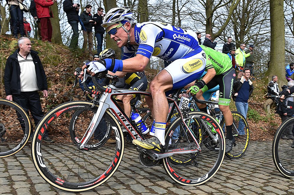 Stijn Steels grits his teeth on the climb