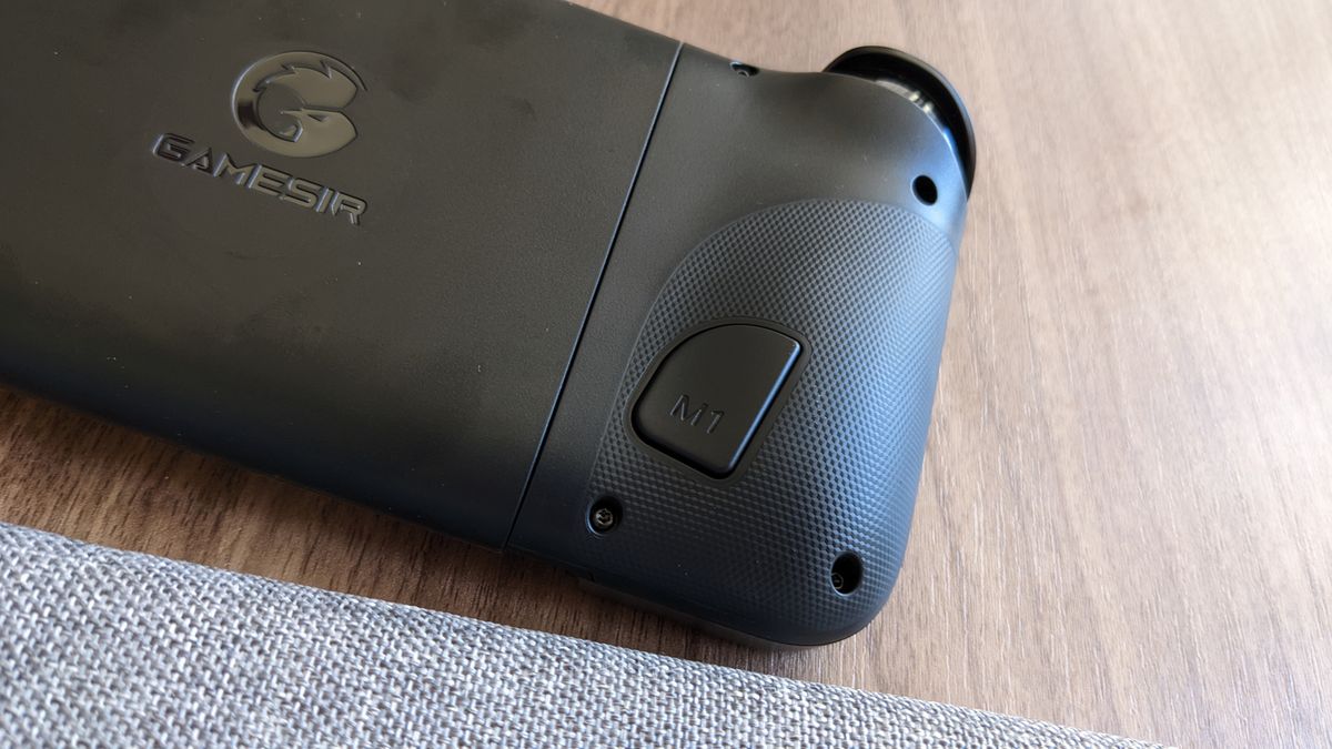 Gamesir X2 Pro back button closeup