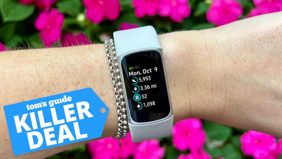 Fitbit Charge 6 on a women&#039;s wrist