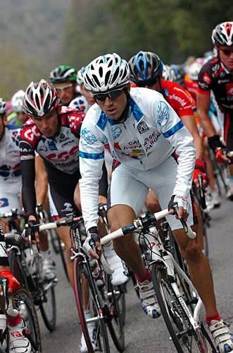 Alejandro Valverde (Caisse d'Epargne-Illes Balears) looks cool at the start of the race