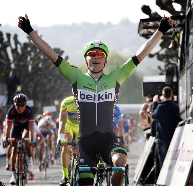 Moreno Hofland (Belkin) wins the Volta Limburg Classic