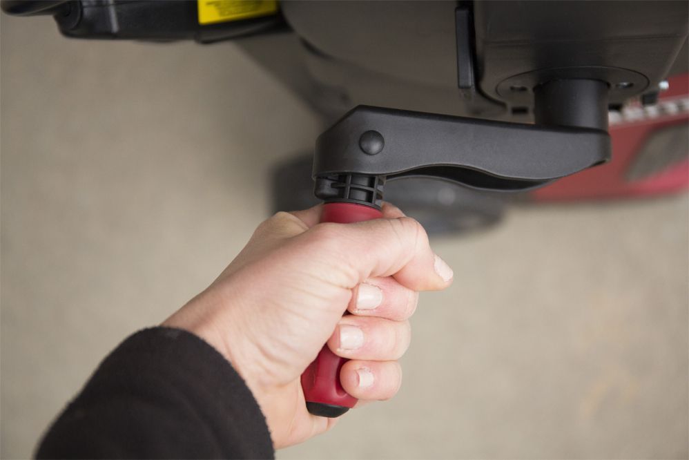 Uniquely, the Craftsman CM1800 has two hand cranks for reeling in the pressure hose and power cord.
