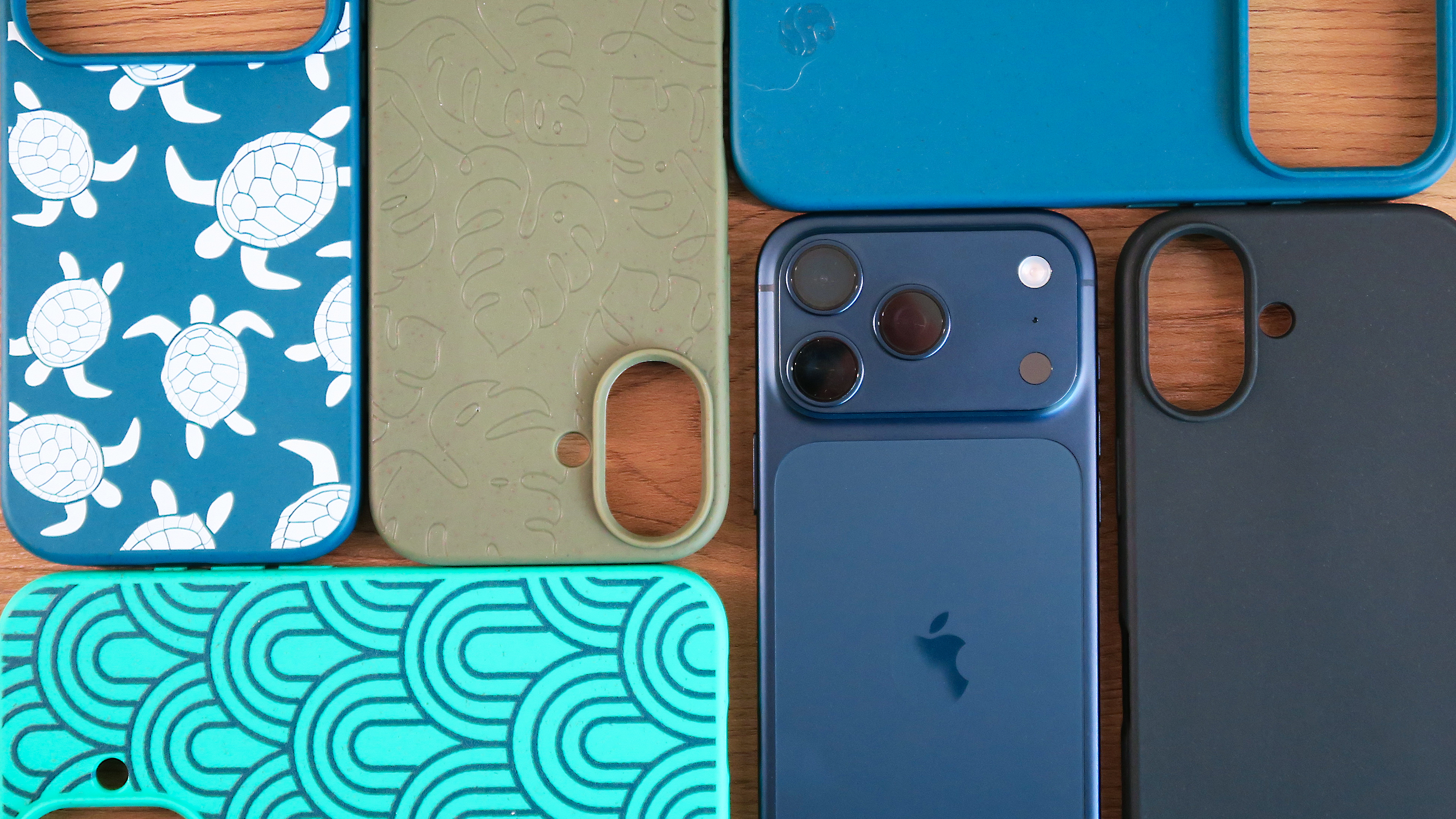 iPhone 17 series case roundup Wave Case hero