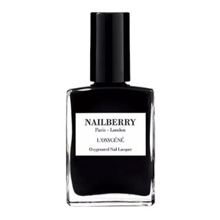 Nailberry L'Oxygéné Oxygenated Nail Lacquer in shade Blackberry