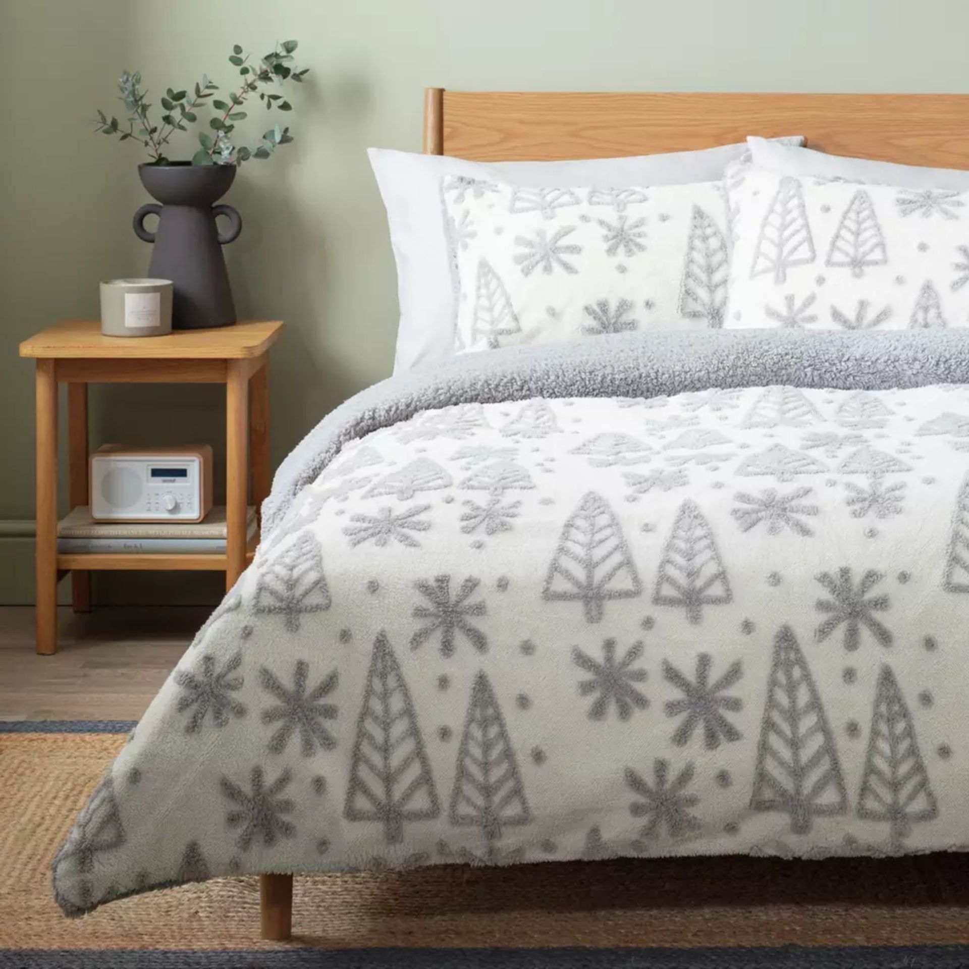 Argos Home Tufted Trees & Stars Fleece Bedding Set